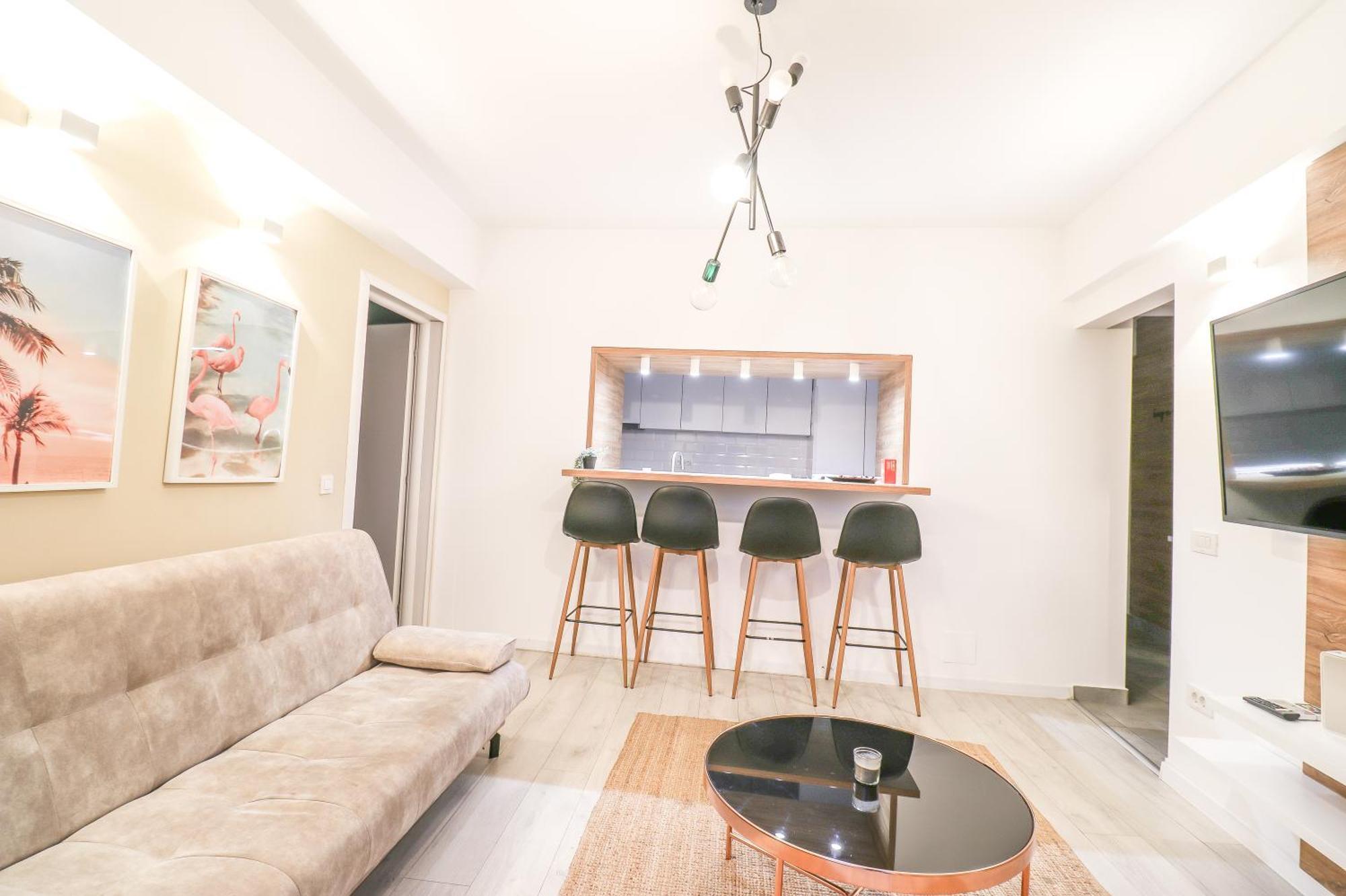 Piata Romana, Two Bedrooms Apartment Бухарест Экстерьер фото